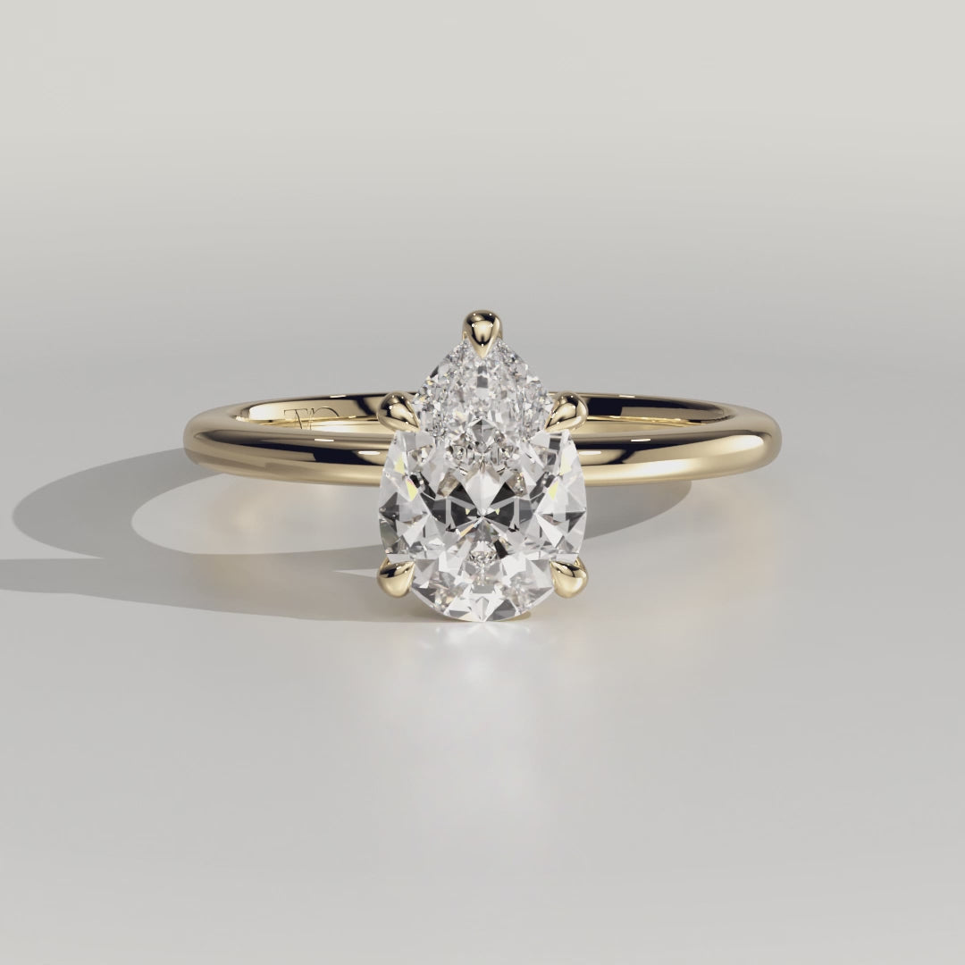The Sophia Ring - Pear Solitaire