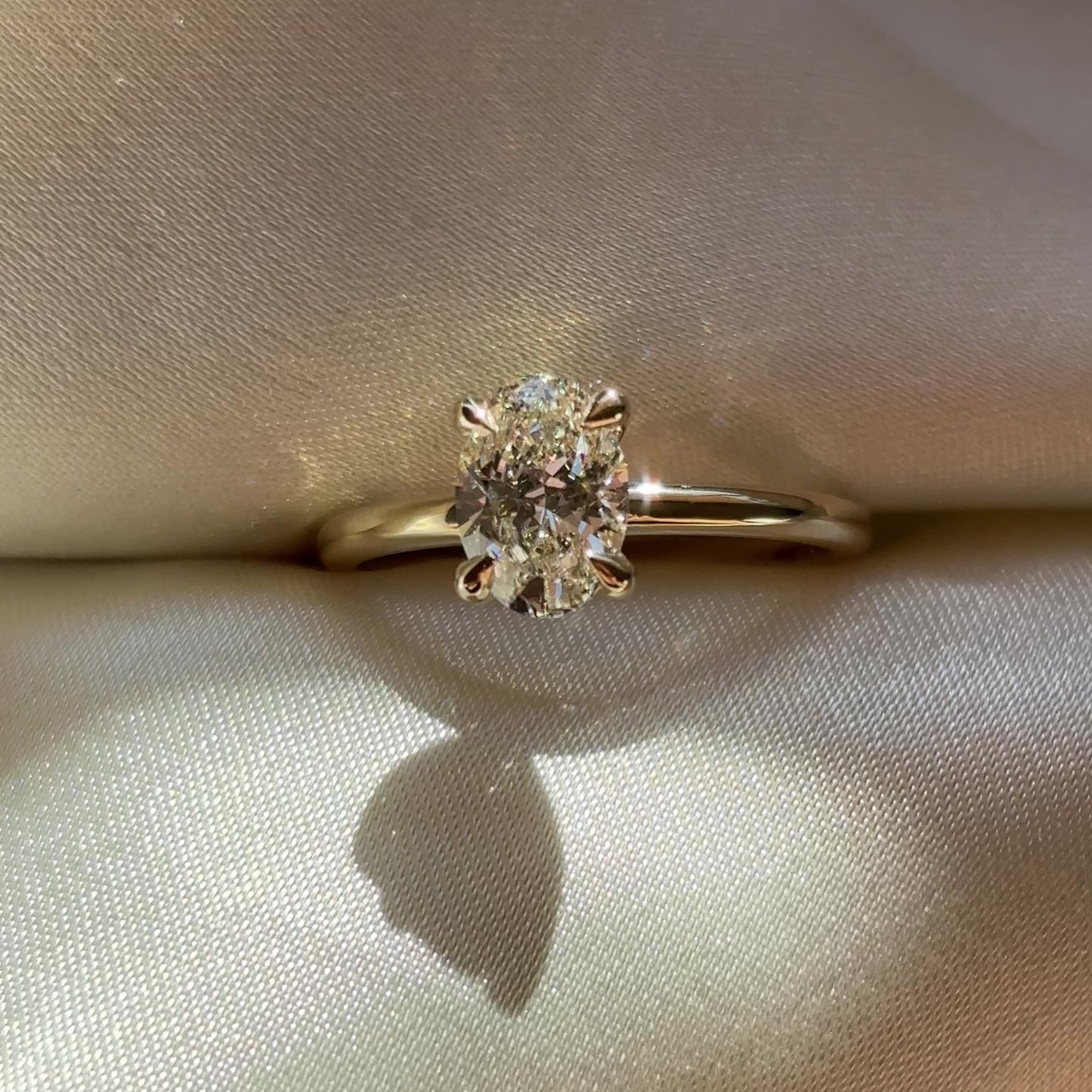 The Luise Ring - 1.01ct Lab Grown Diamond Oval Solitaire
