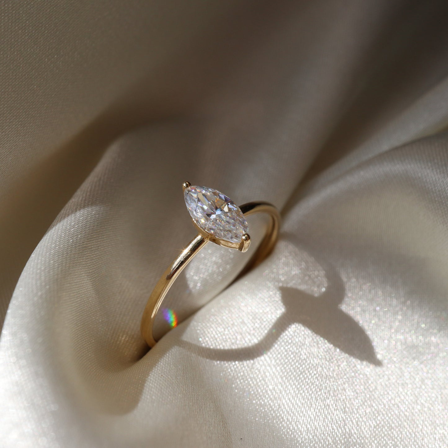 Marquise Petite Ring