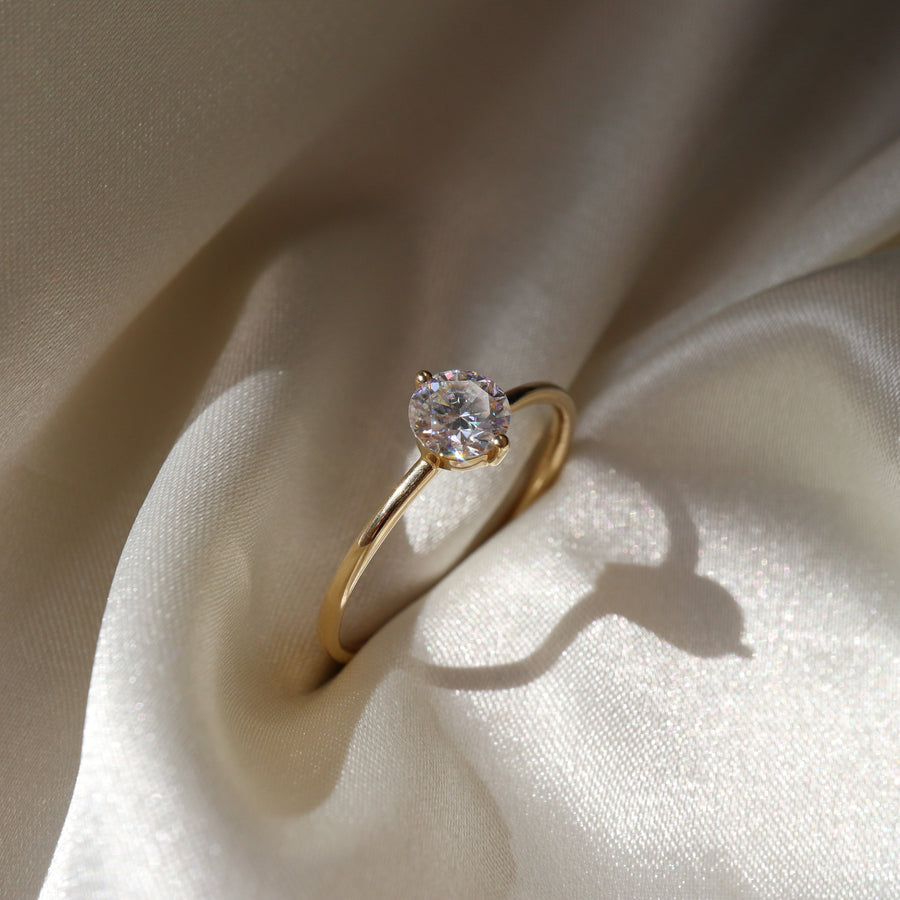 The Sol Ring - Round Petite Ring